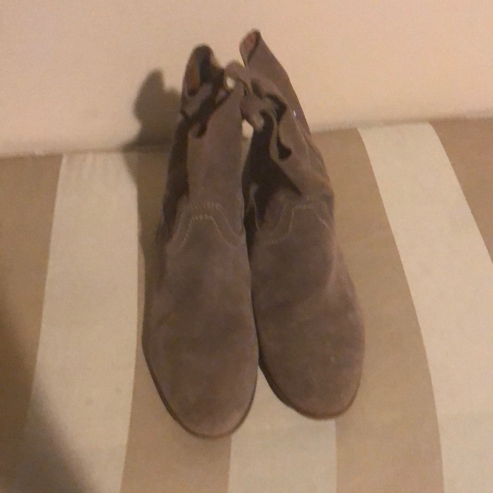 FRYE & Co Booties. Worn once. Size 10.
